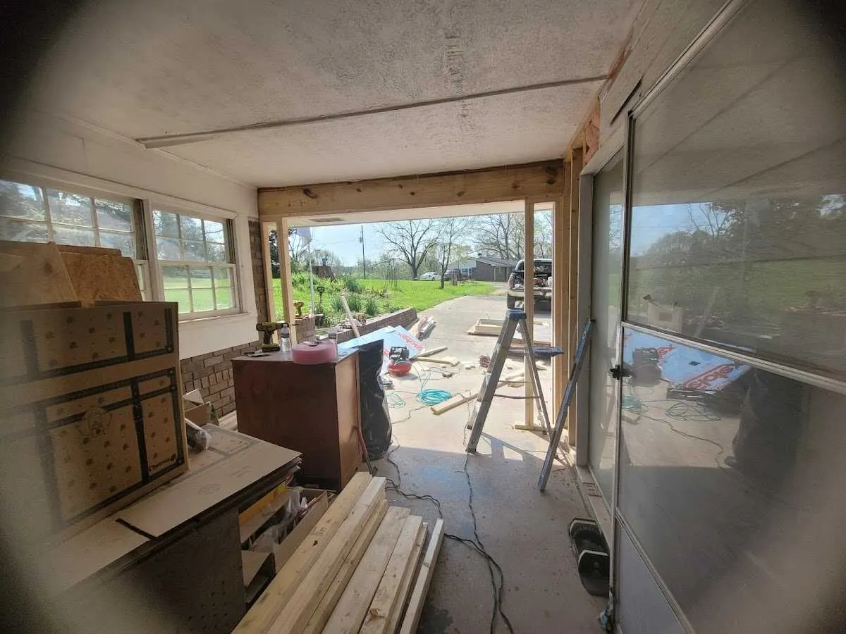 Air movers and dehumidifier for Water Mitigation Services in Willis